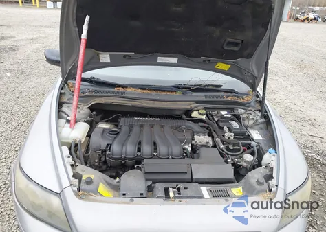 2006 Volvo S40 2.4I from USA, damaged, VIN YV1MS390062150701